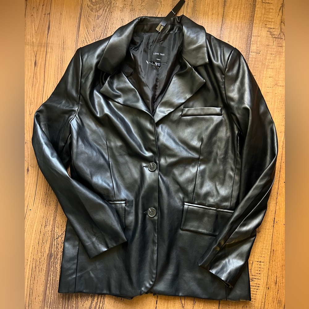 Black faux leather fashionable blazer women size small brand new with tags